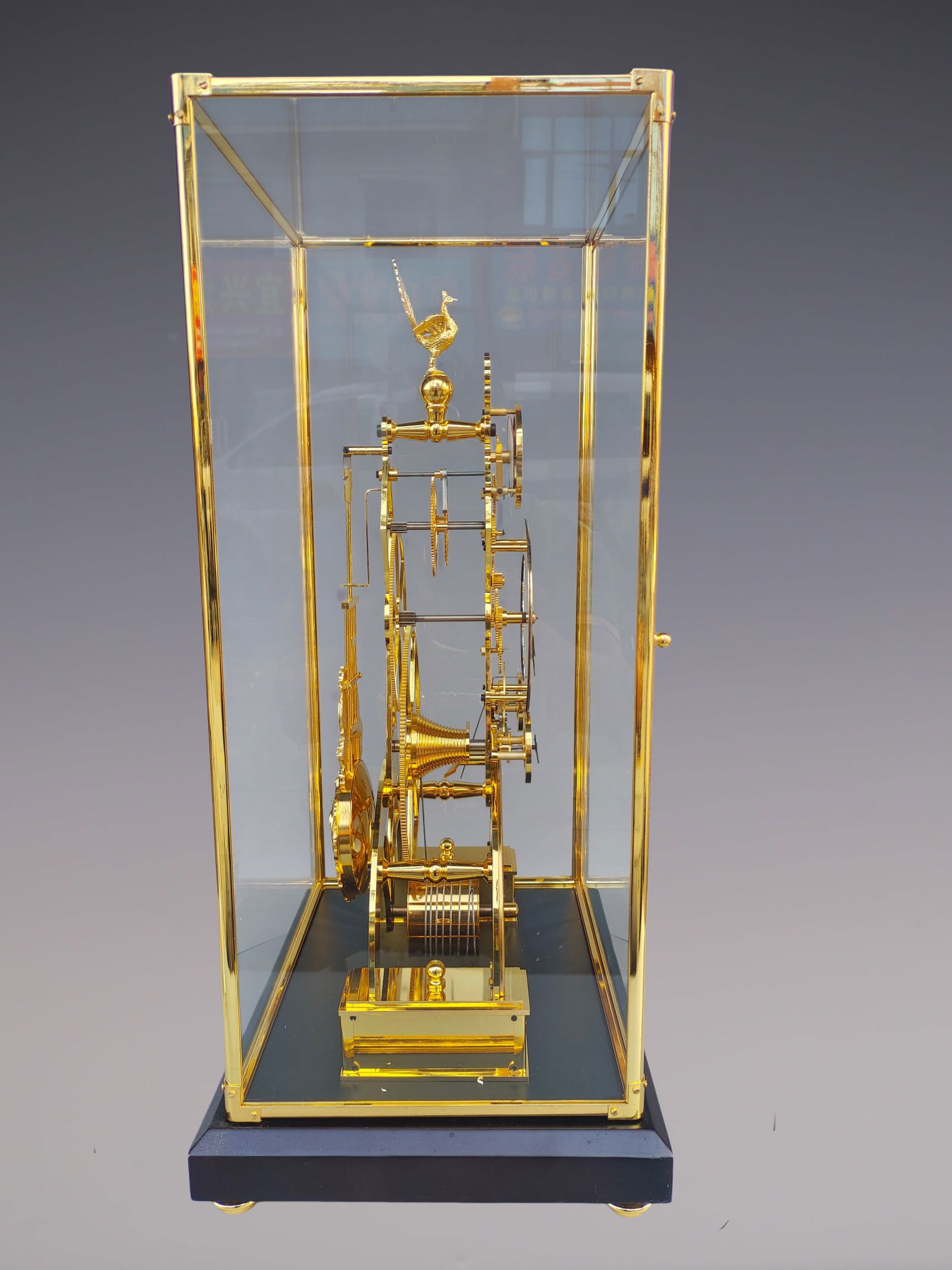 An Exquisite Gilt Bronze Lotus Pattern Clock - 6