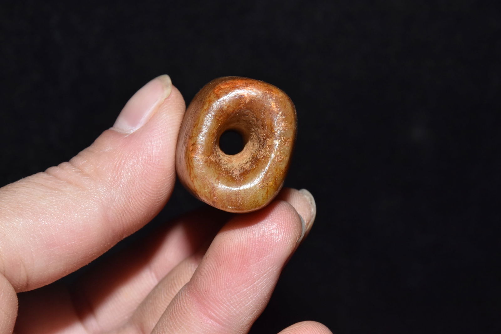 An Exquisite Hemo Jade Ornament - 3