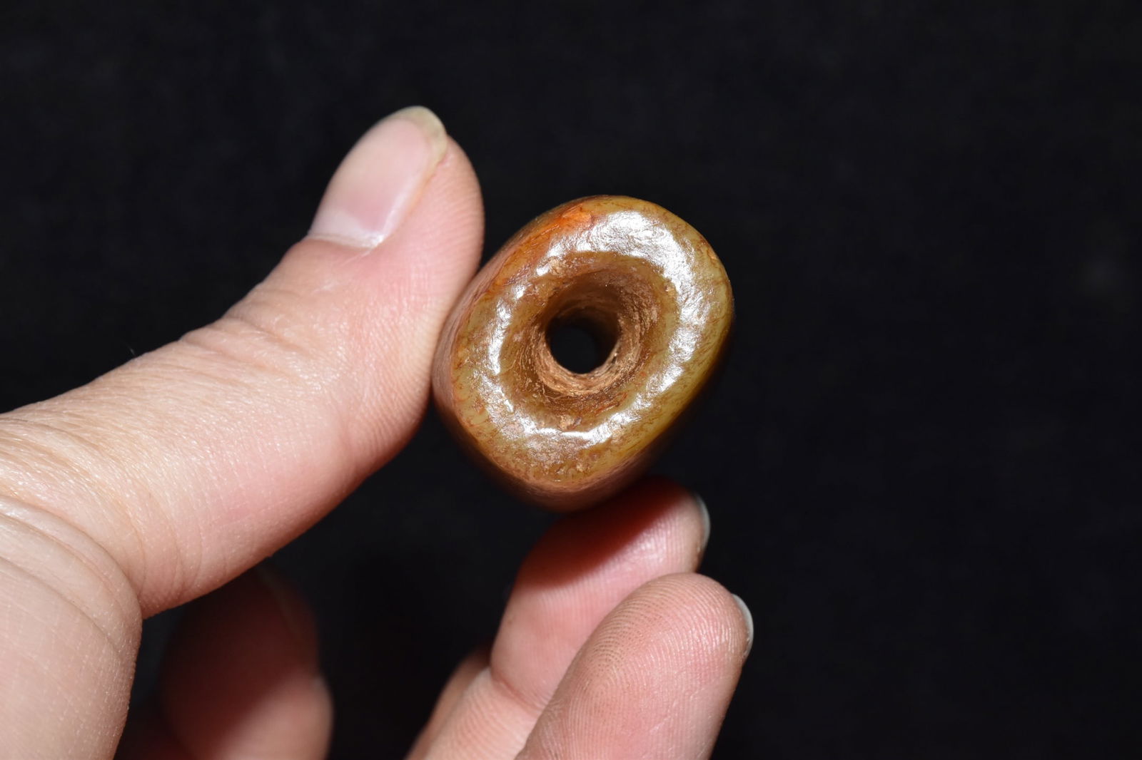 An Exquisite Hemo Jade Ornament - 4