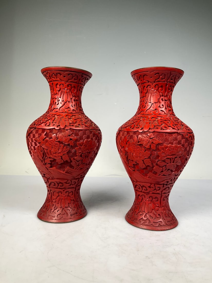 A Pair of Exquisite Bronze Carved Red Lacquer Flower Pattern Vase (1 of 5)