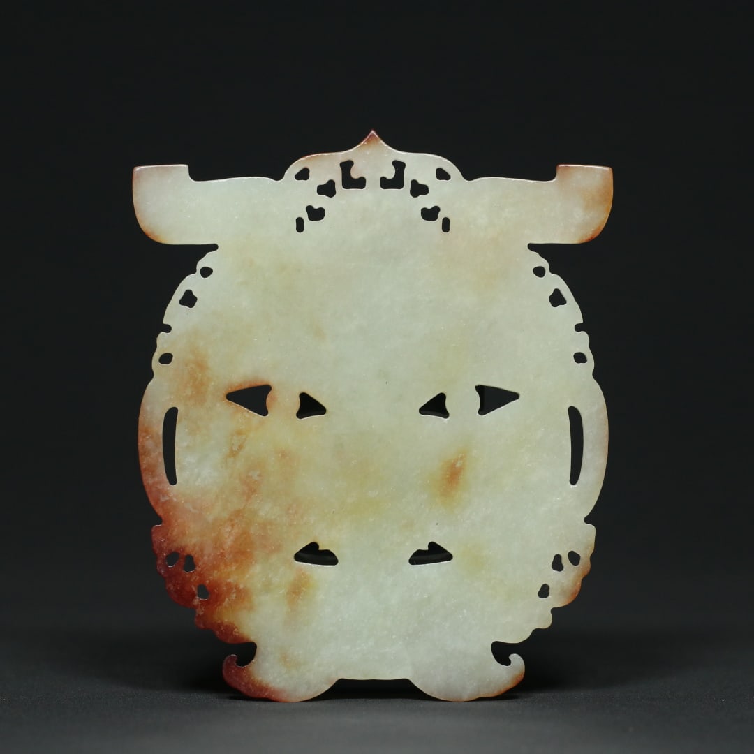 An Exquisite White Jade Beast-Face Pattern Ornament - 2