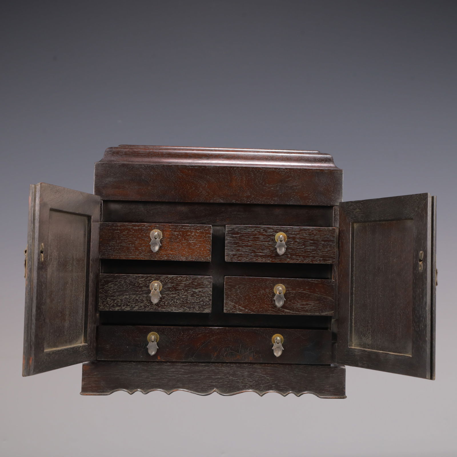 A Exquisite Zitanwood Box - 3