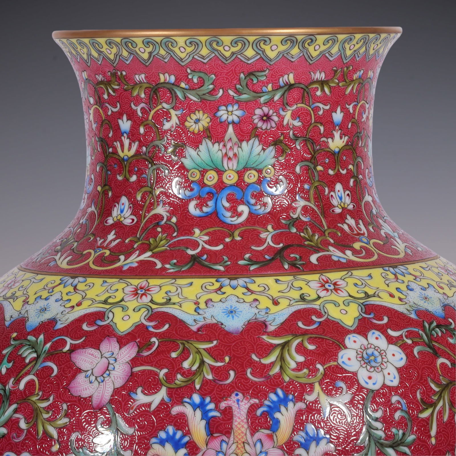 An Exquisite Famille-Rose Ruby Red-Glazed Lotus Pattern Double-Ears Vase - 2