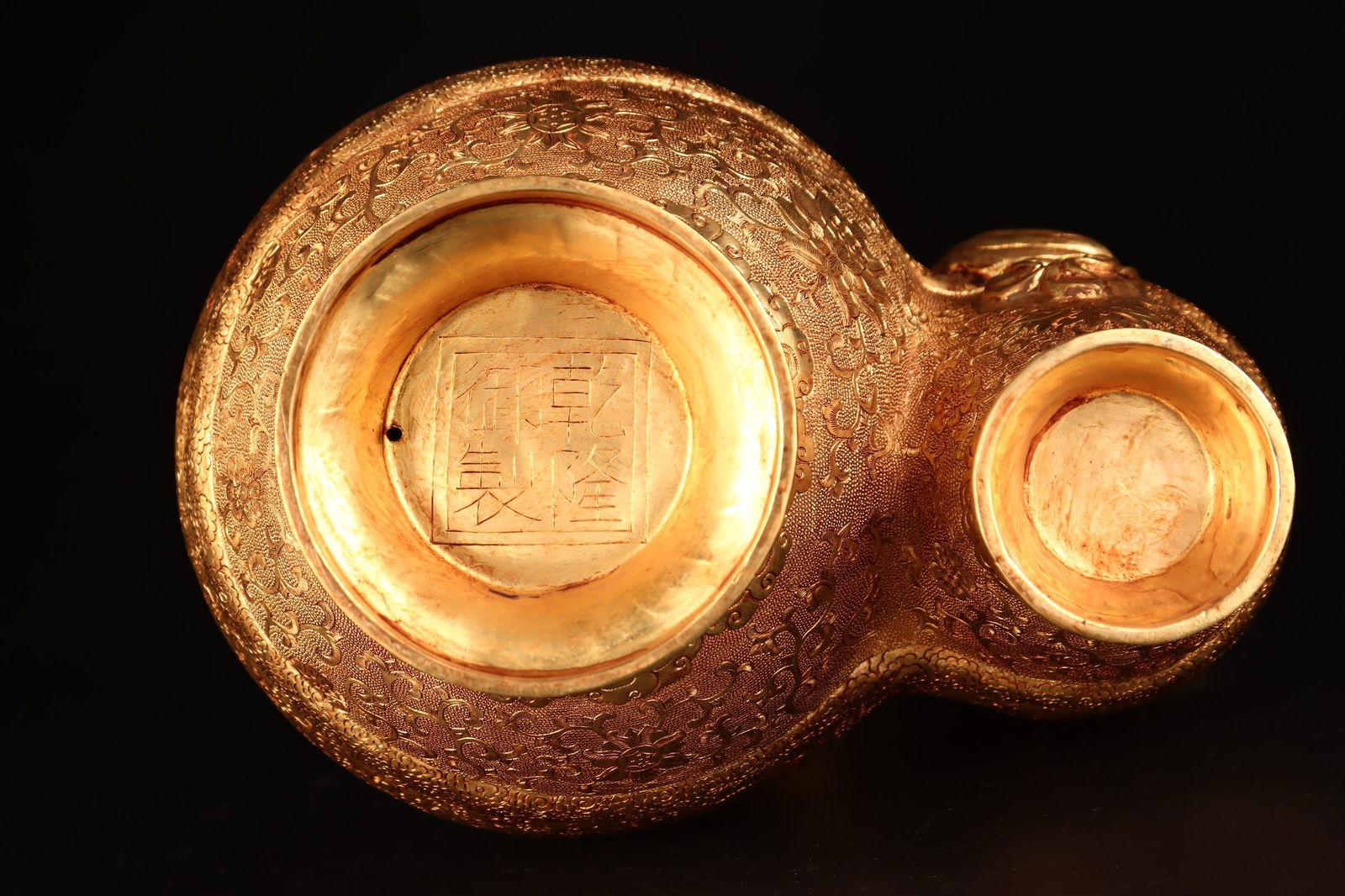 An Exquisite Gilt Bronze Lotus Pattern Double-Ears Vase - 9