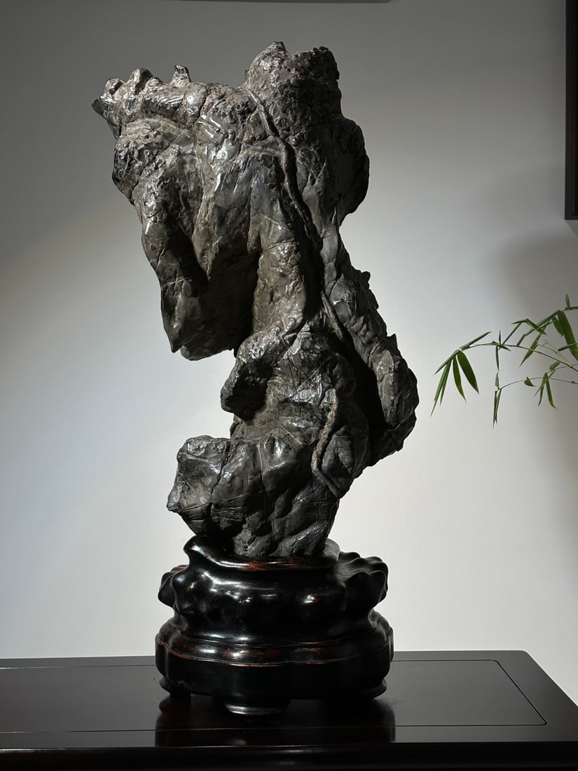 An Exquisite Lingbi Stone Ornament - 3