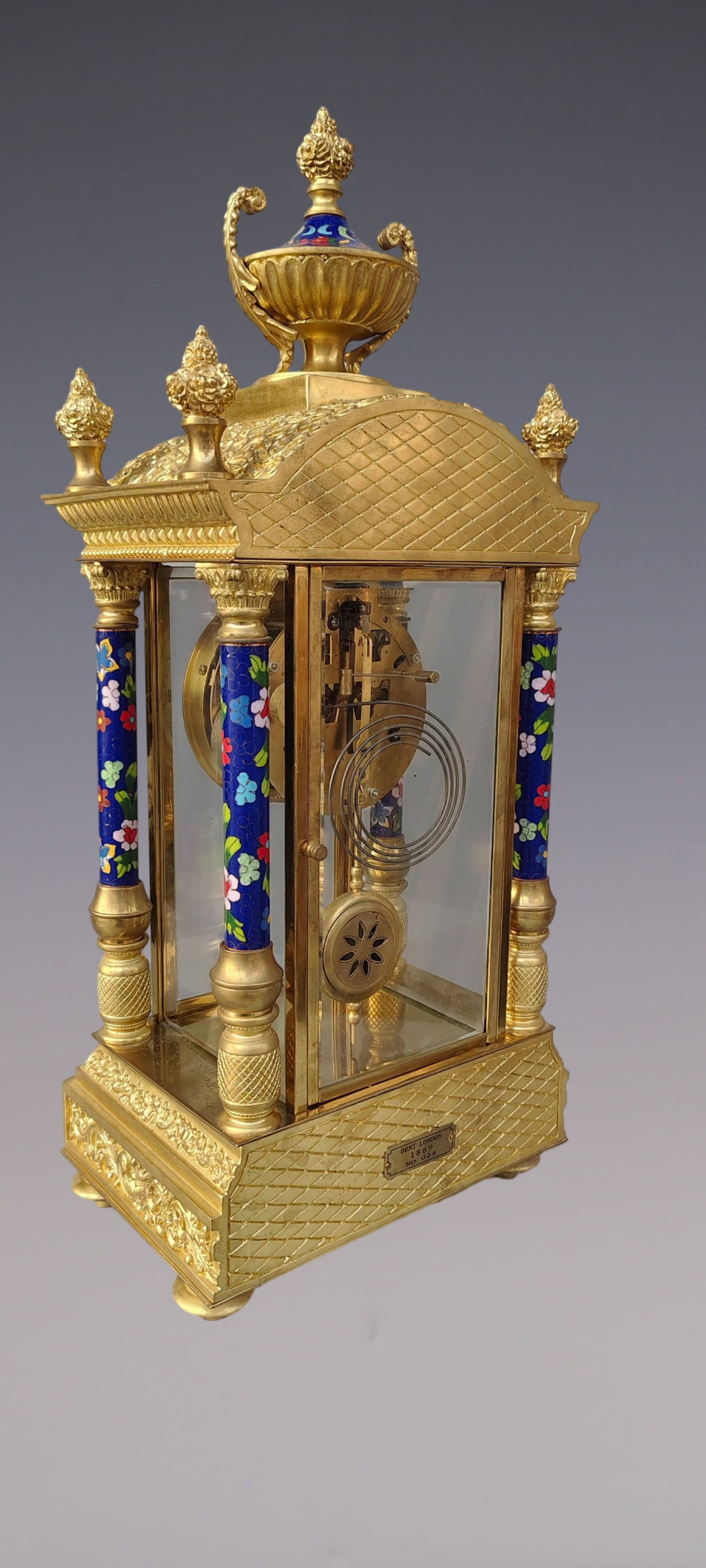 An Exquisite Gilt Bronze Lotus Pattern Clock - 4