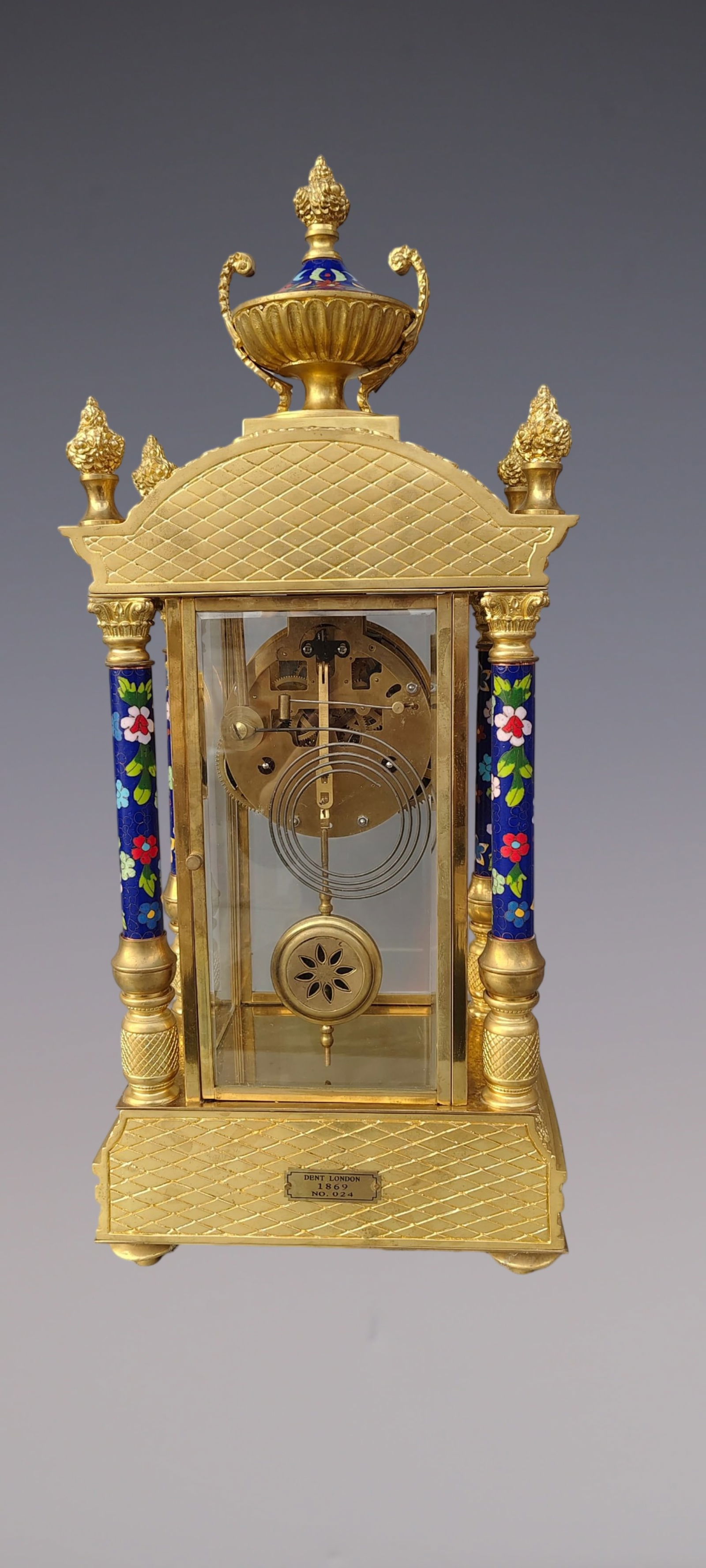 An Exquisite Gilt Bronze Lotus Pattern Clock - 5