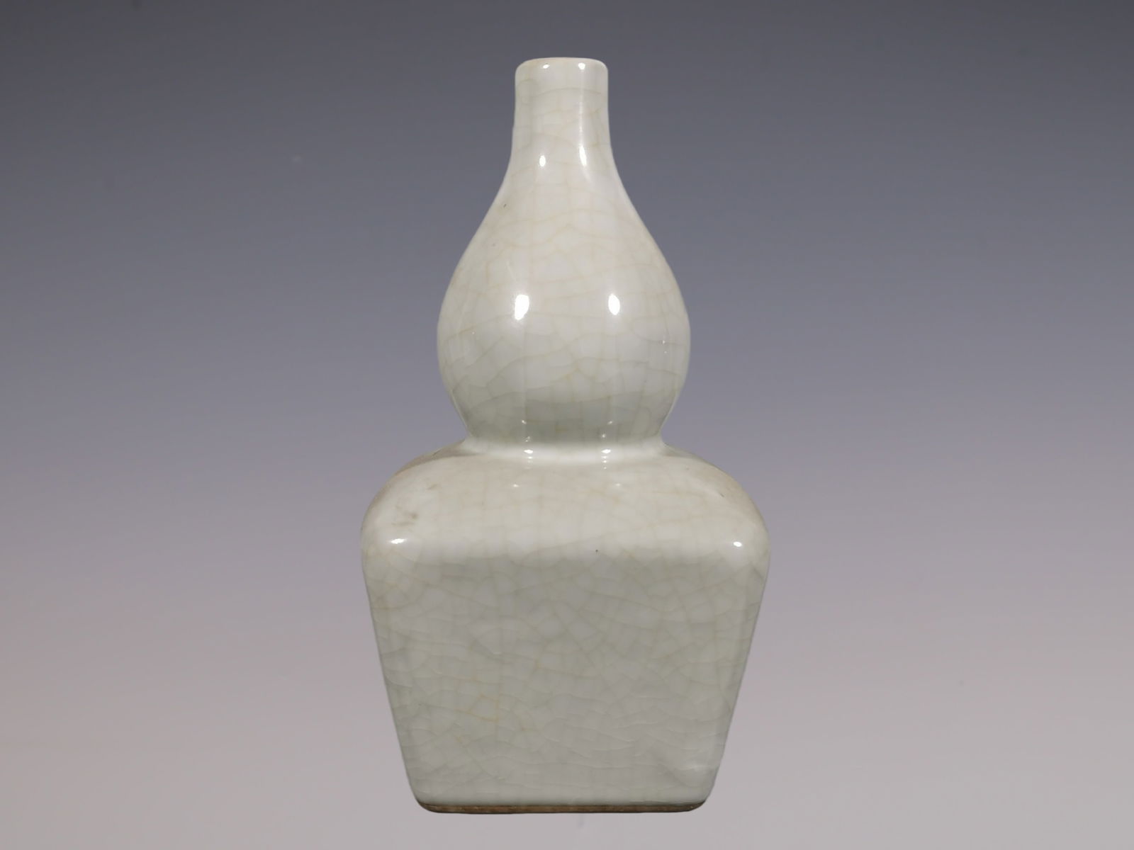 An Exquisite Ge yao Gourd-Shaped Vase (1 of 10)
