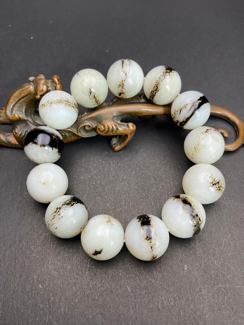 An Exquisite White Jade Bracelets - 3