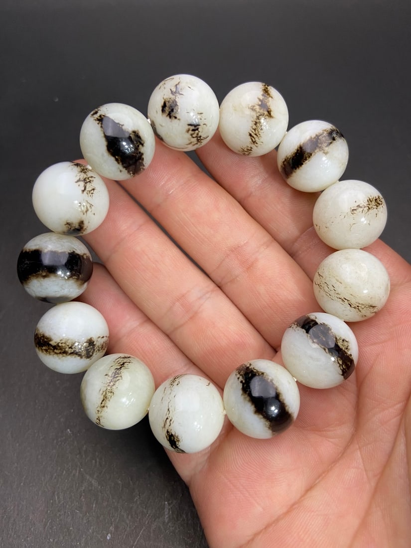 An Exquisite White Jade Bracelets - 8
