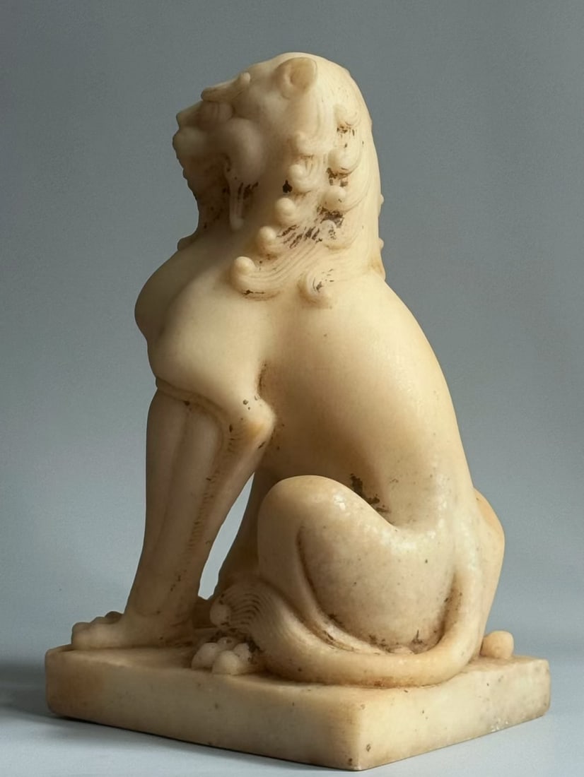 An Exquisite Marble Lion Ornament - 6
