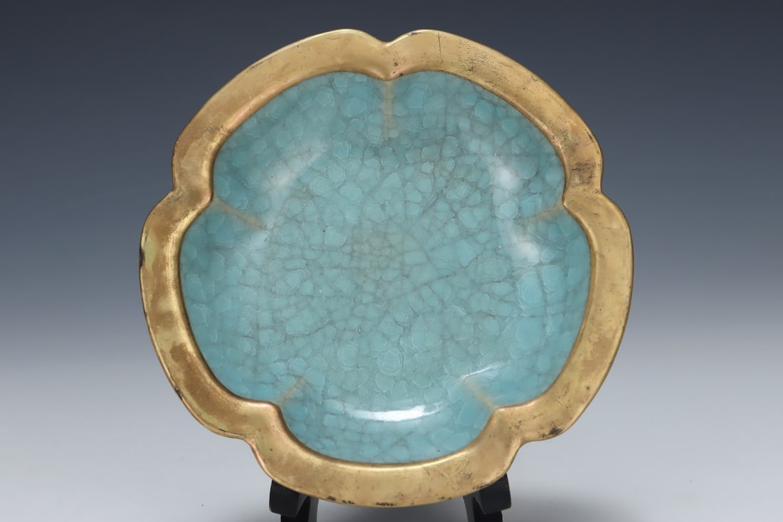 An Exquisite Ru yao Plate - 3