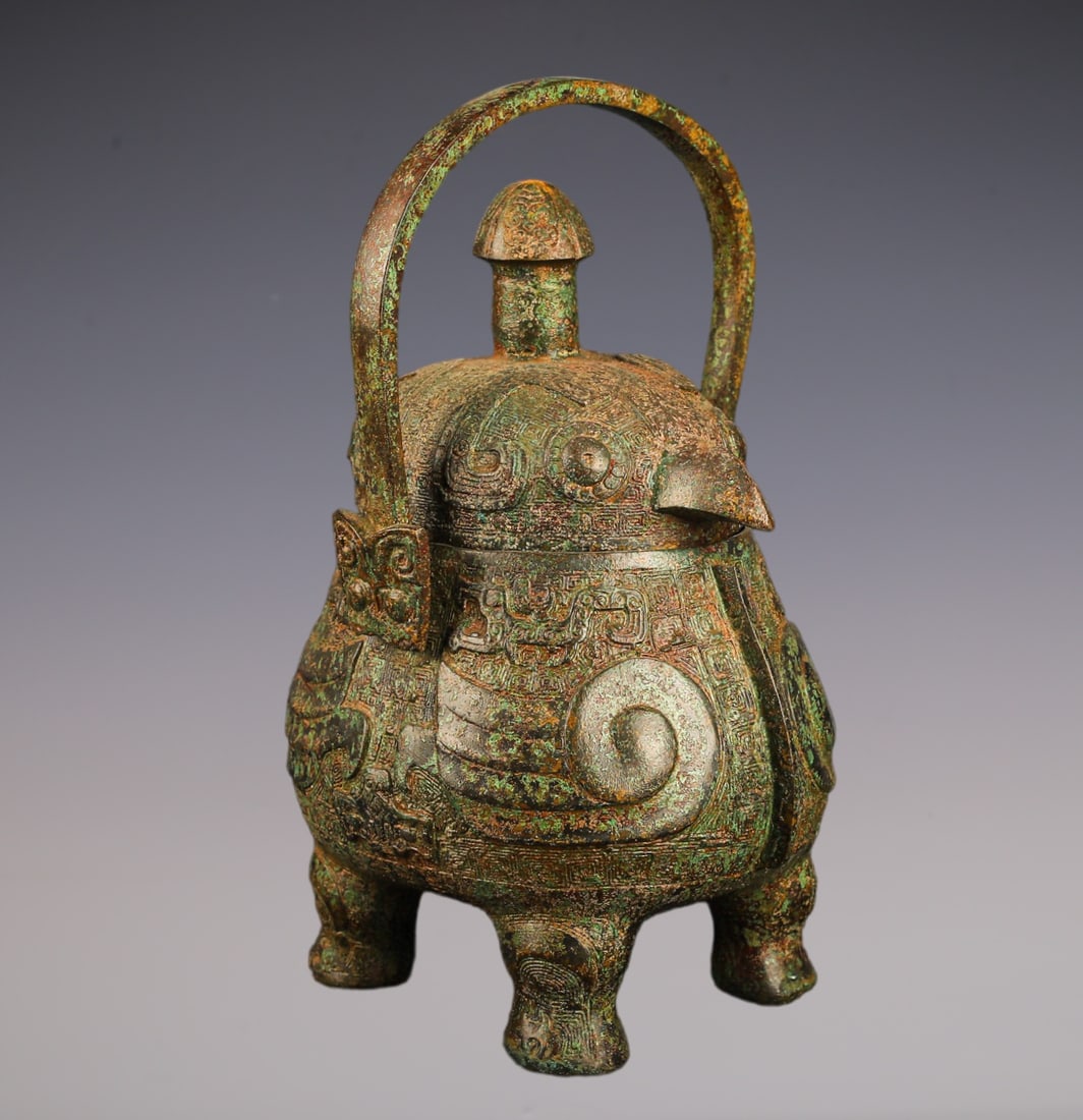An Exquisite Bronze Bird-Shaped Ewer - 3