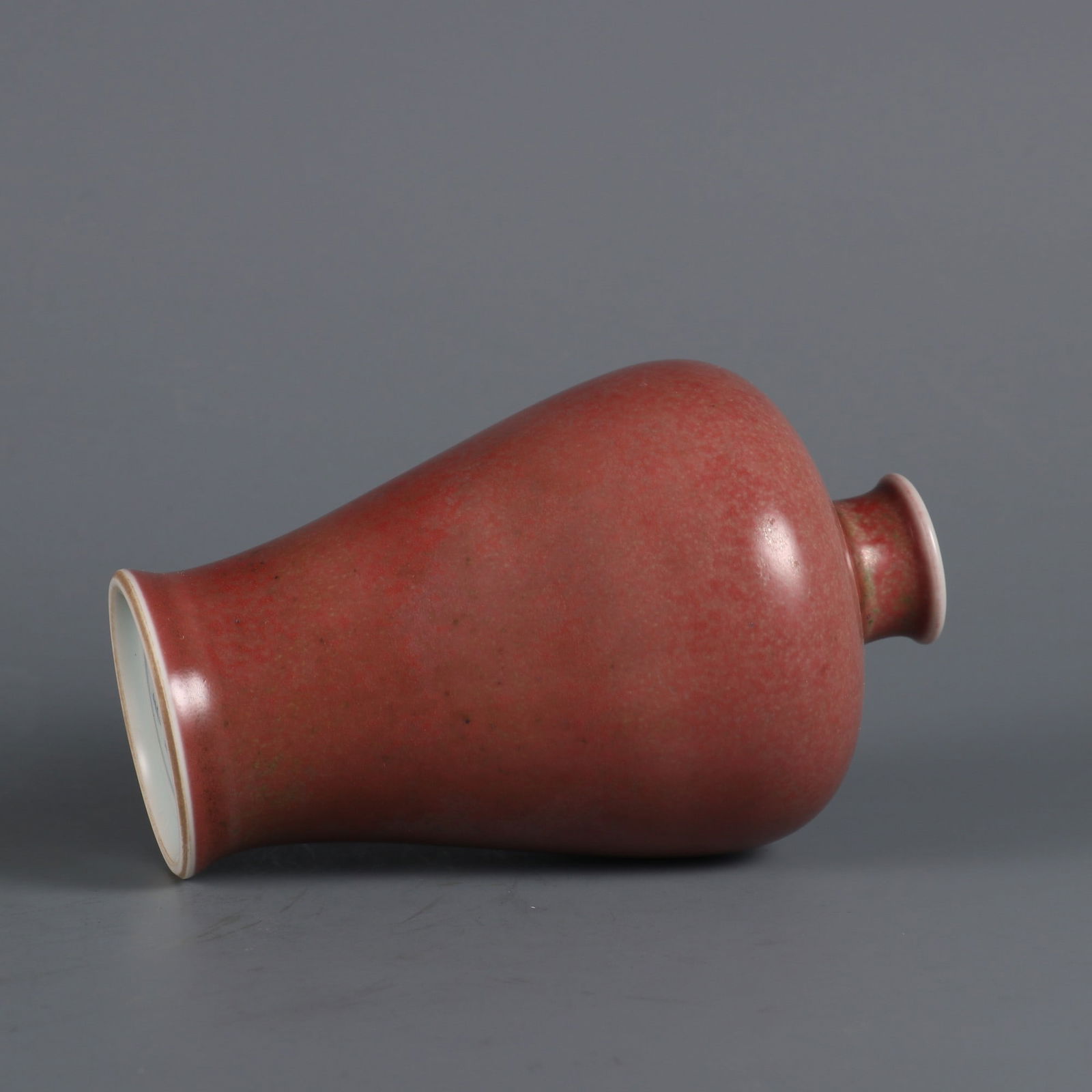 An Exquisite PeachBloom-Glazed Vase - 5