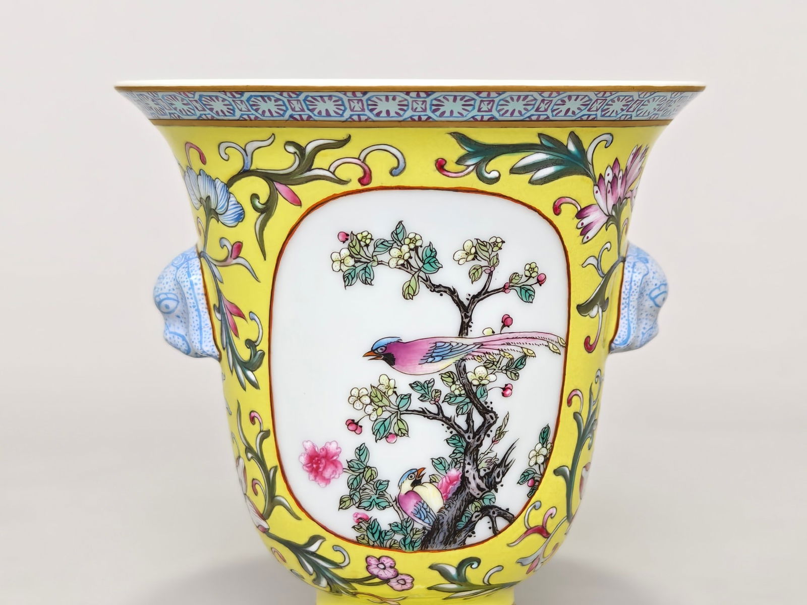 An Exquisite Enamel Lotus Pattern Flower and Bird Pattern Double-Ears Cup - 4