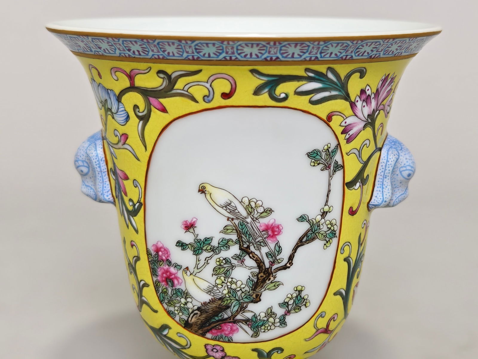 An Exquisite Enamel Lotus Pattern Flower and Bird Pattern Double-Ears Cup - 5