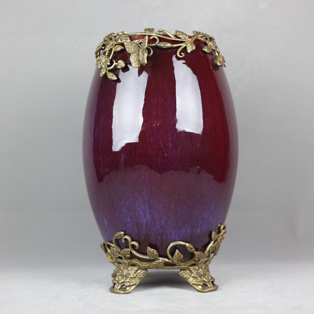 An Exquisite Flambe Glazed Inlaid Bronze Lotus Pattern Vase: An Exquisite Flambe Glazed Inlaid Bronze Lotus Pattern Vase Qing Dynasty, China Yongzheng Six-character Mark Size:42cmx24cm (The Dimensions Of All Batches Are Manually Measured.If You Need More