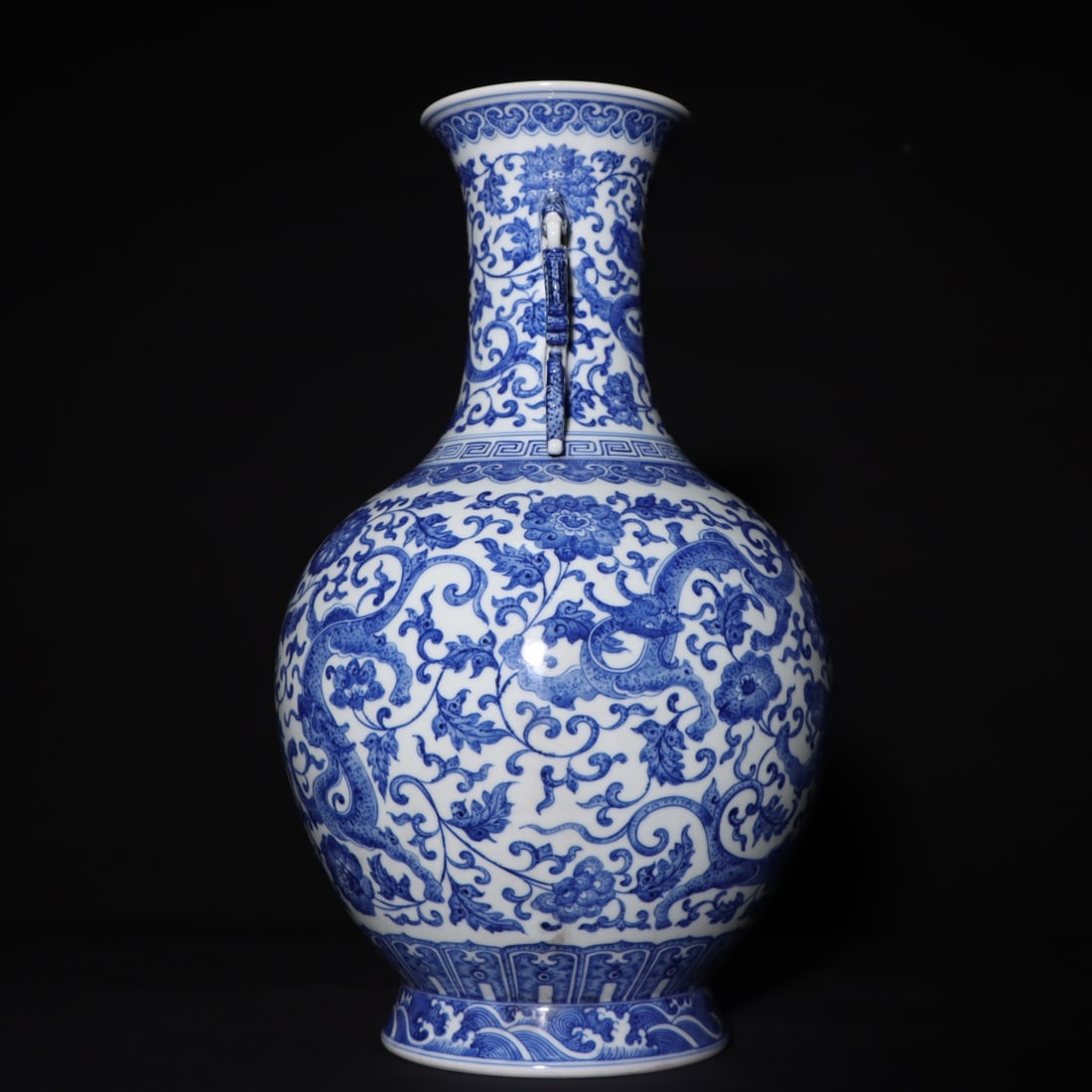 An Exquisite Blue and White Lotus Pattern Seawater Pattern Dragon Pattern Double-Ears Vase - 4