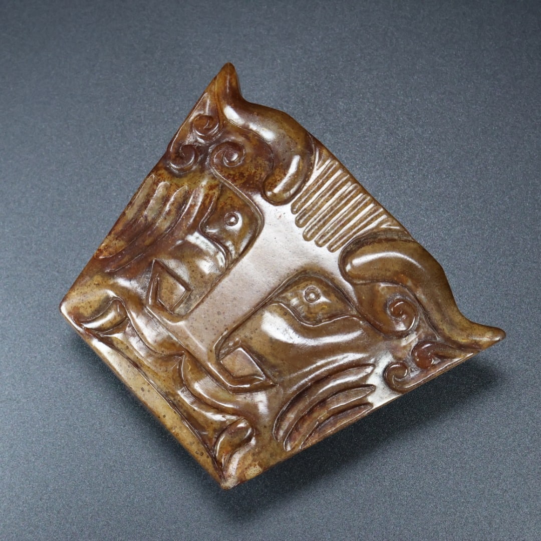 An Exquisite White Jade Beast-Face Pattern Ornament - 8