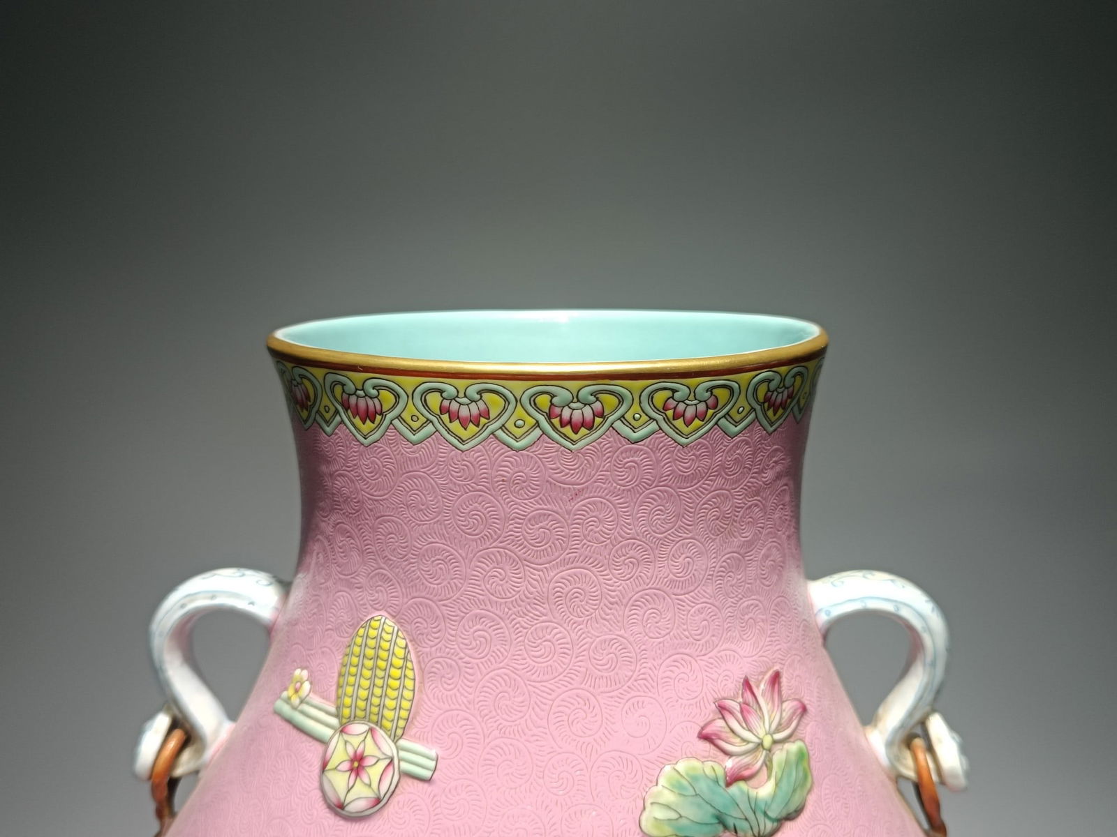 An Exquisite Enamel Lotus Pattern Eight Treasures Pattern Double-Ears Vase - 8