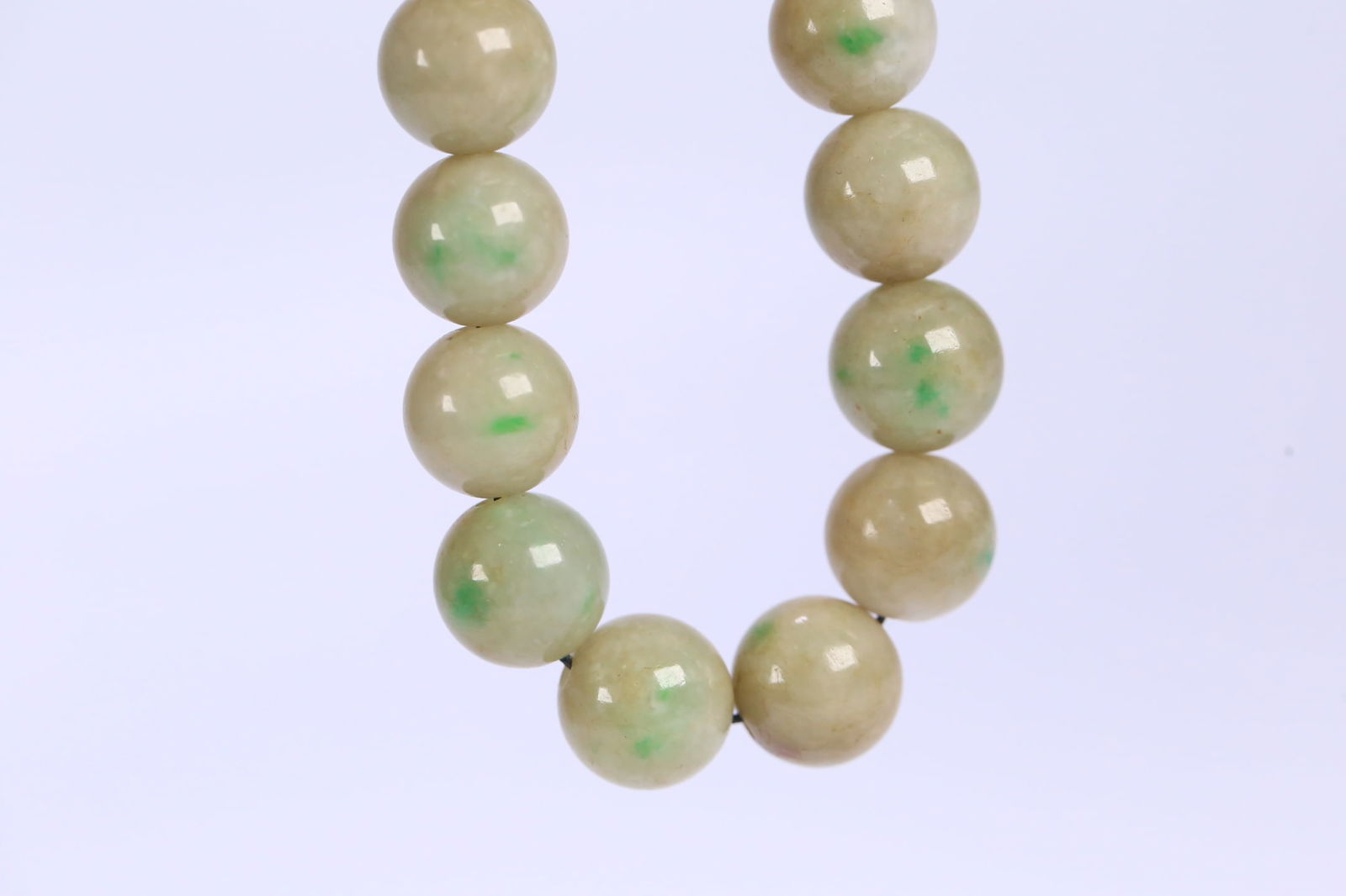 An Exquisite Jadeite Bracelets - 6