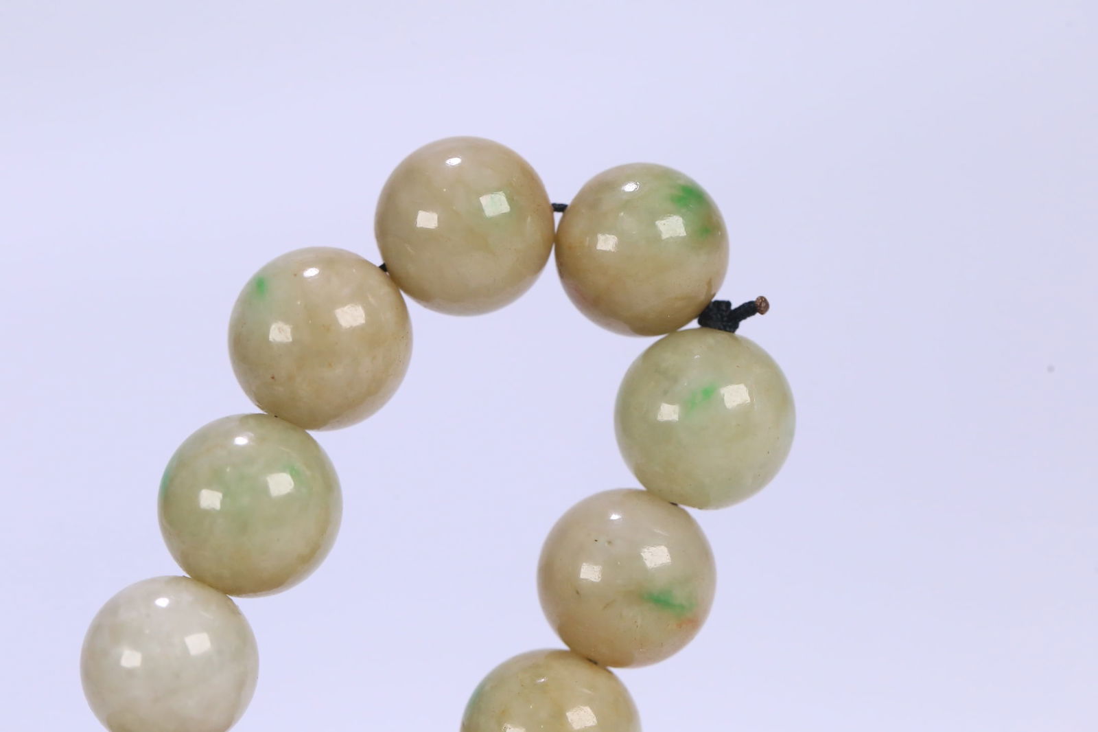 An Exquisite Jadeite Bracelets - 8