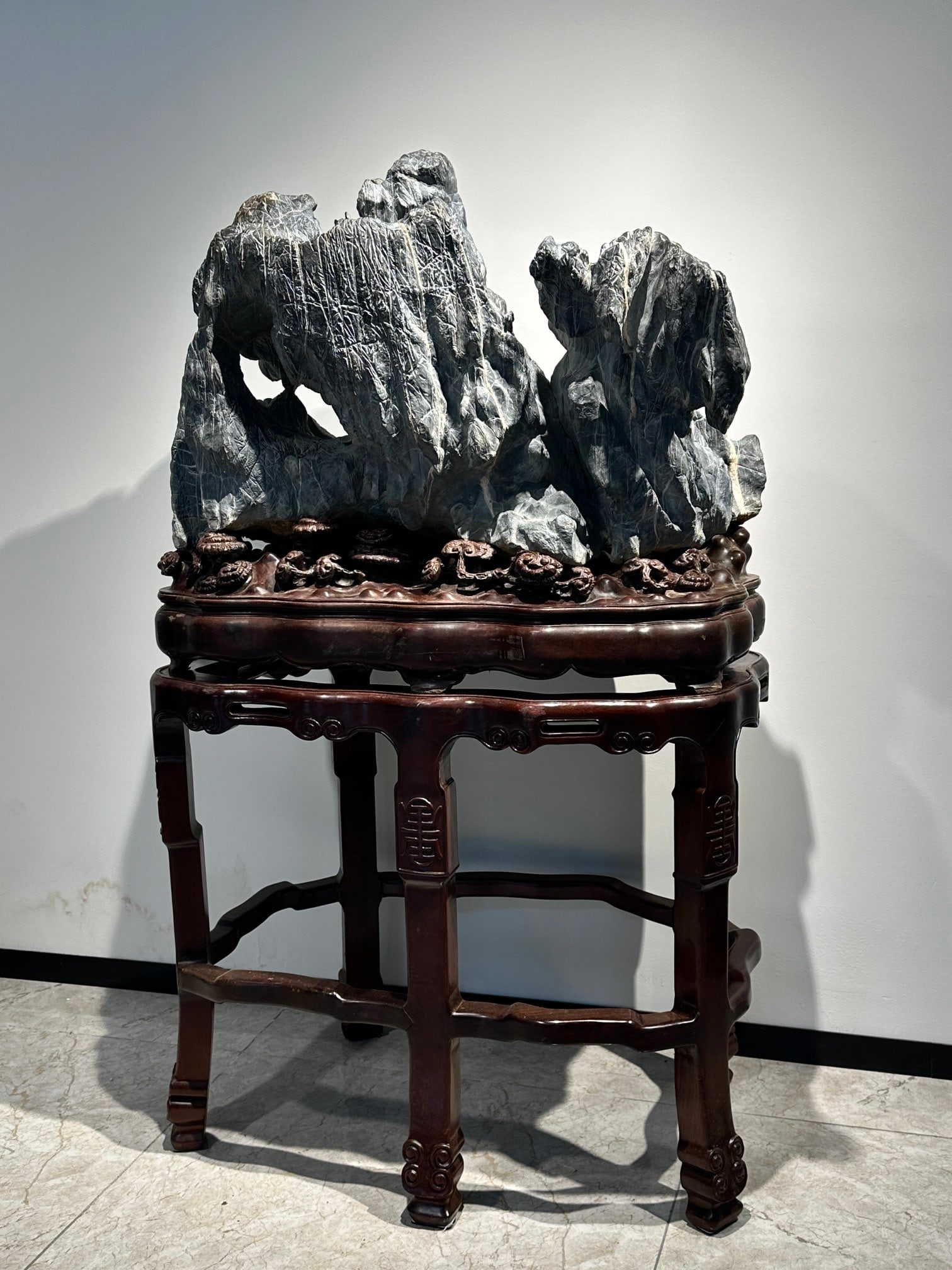 An Exquisite Lingbi Stone Ornament - 8