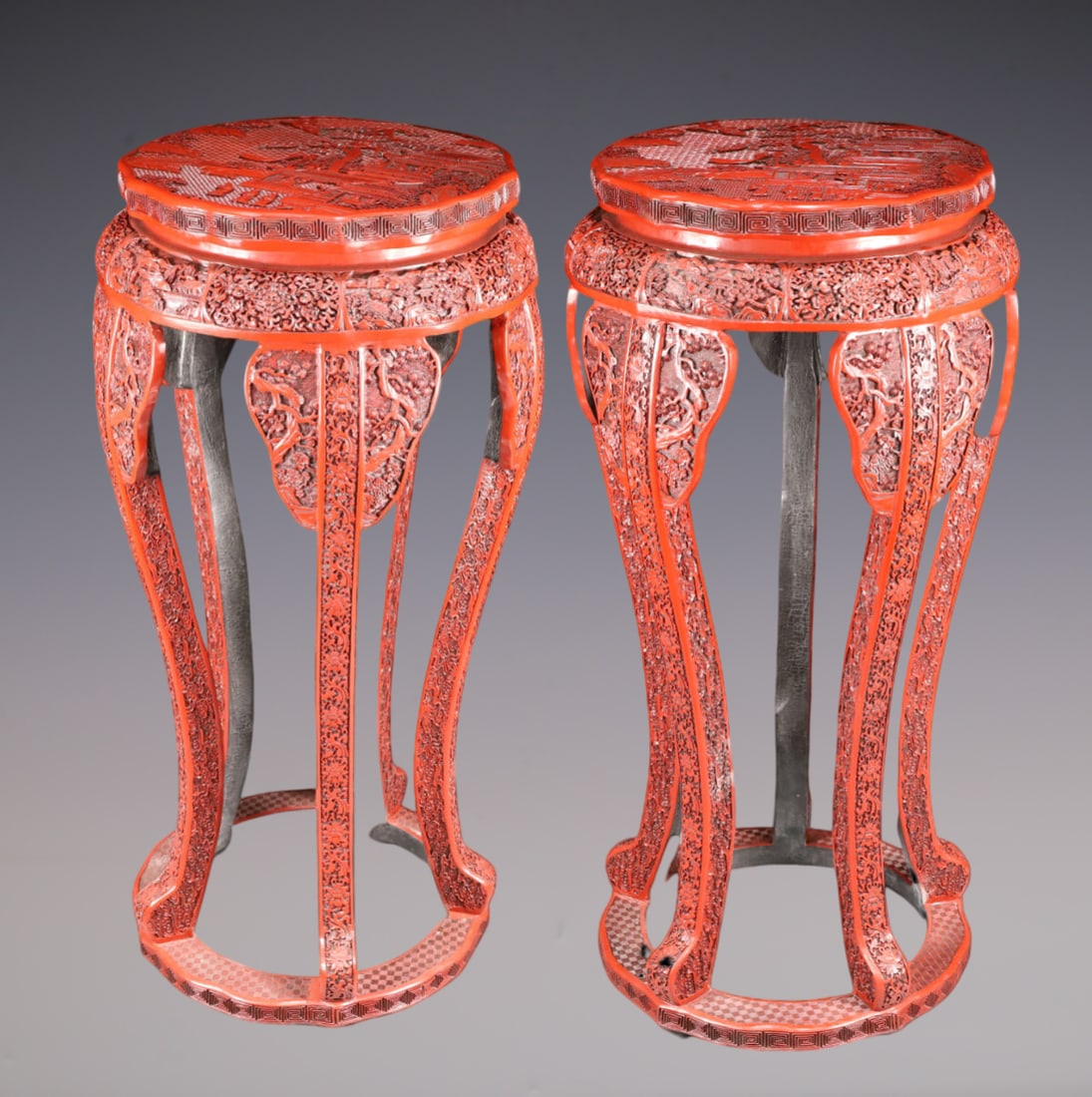 A Exquisite A pair of Carved Red Lacquer Lotus Pattern Pine and Crane Pattern Character and Story: A Exquisite A pair of Carved Red Lacquer Lotus Pattern Pine and Crane Pattern Character and Story Pattern Chair Qing Dynasty, China Qianlong Six-character Mark Size:37cmx82cm Weight:30000g (The