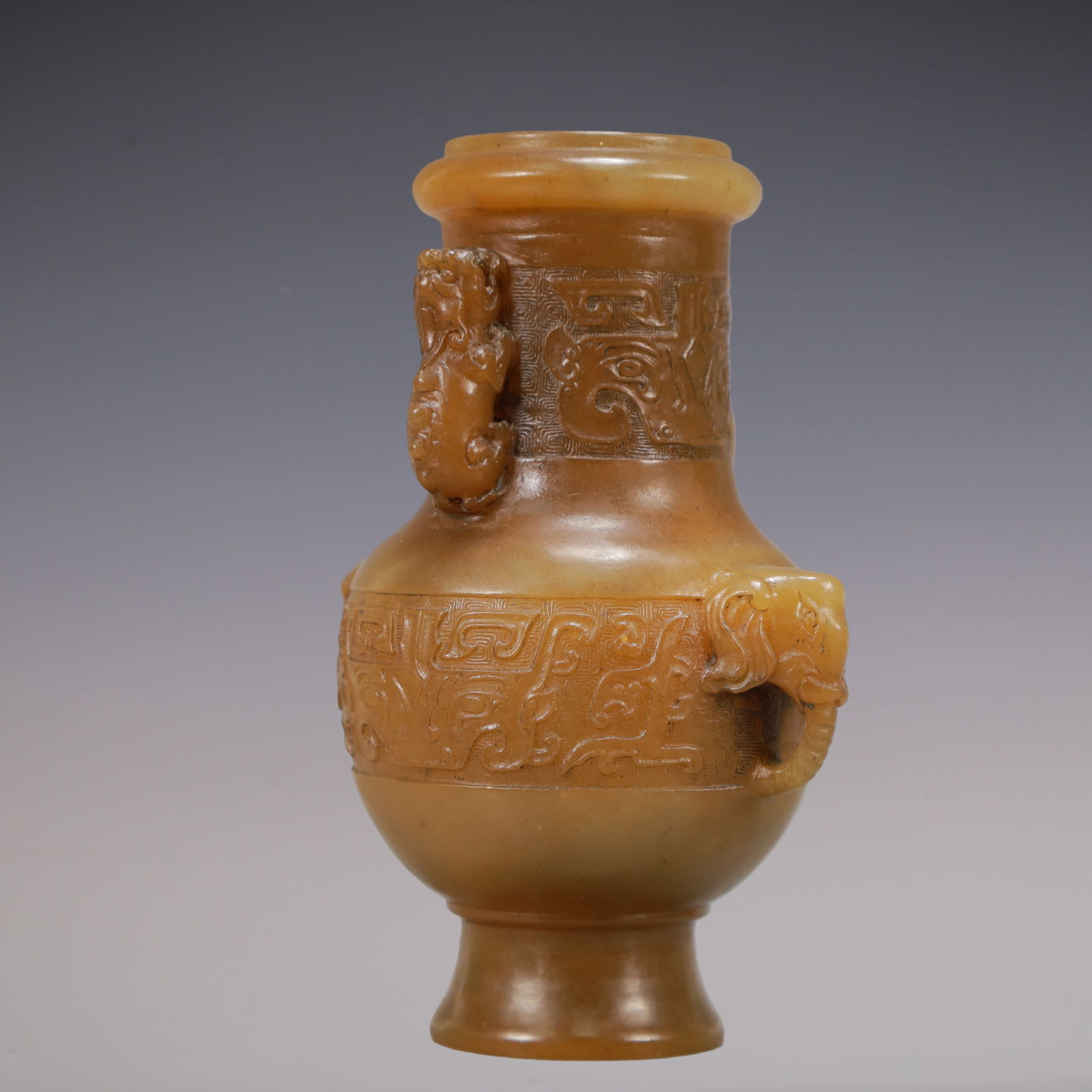 A Exquisite Shoushan Stone Beast-Face Pattern Double-Ears Vase - 4