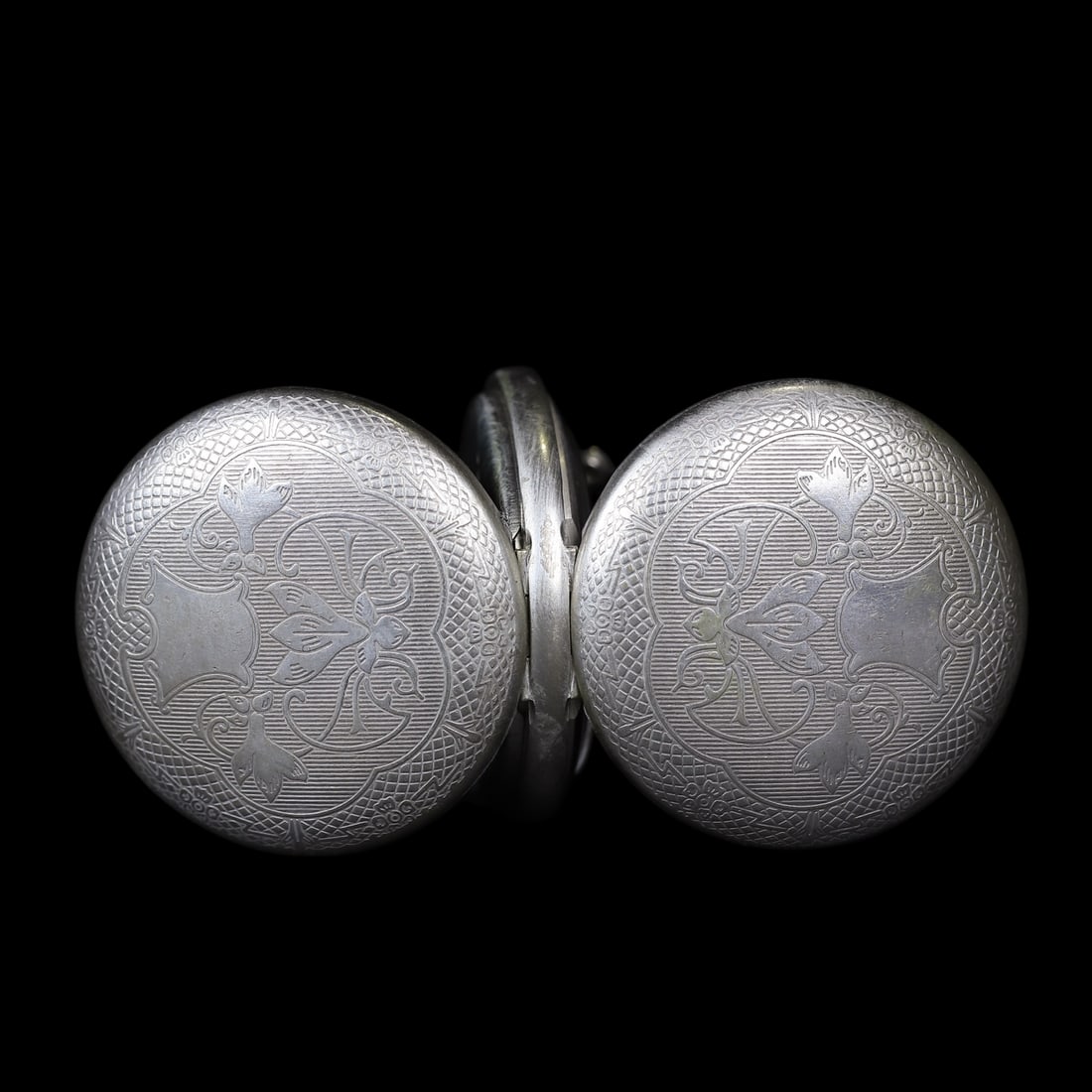 An Exquisite Silver Flower Pattern Pocket watch - 9
