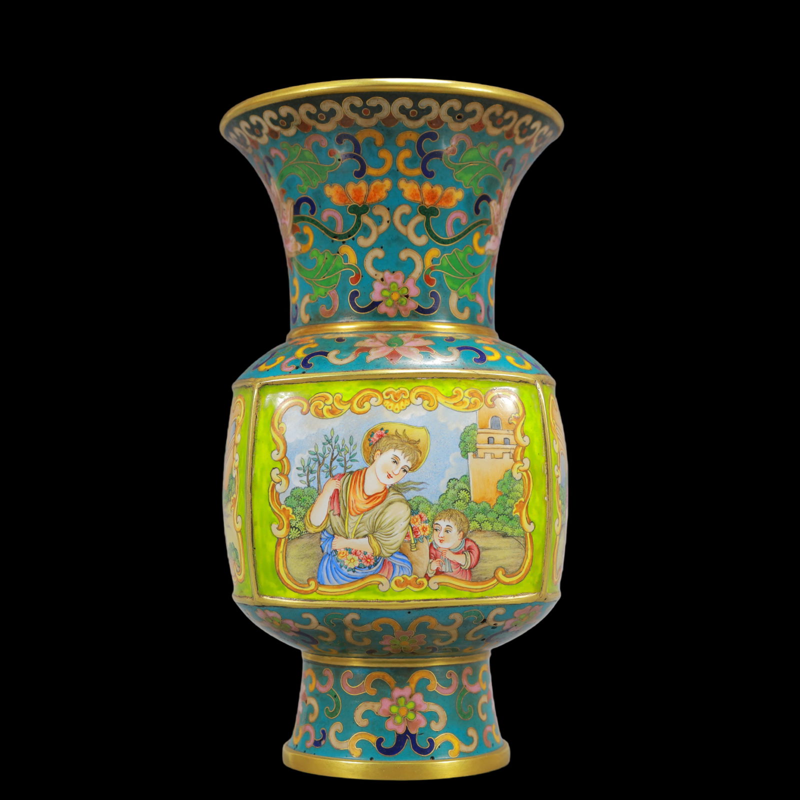 A Exquisite Coppery Enamel Lotus Pattern Character and Story Pattern Vase: A Exquisite Coppery Enamel Lotus Pattern Character and Story Pattern Vase Qing Dynasty, China Kangxi Four-character Mark Size:9cmx9cmx18cm Weight:700g (The Dimensions Of All Batches Are Manually