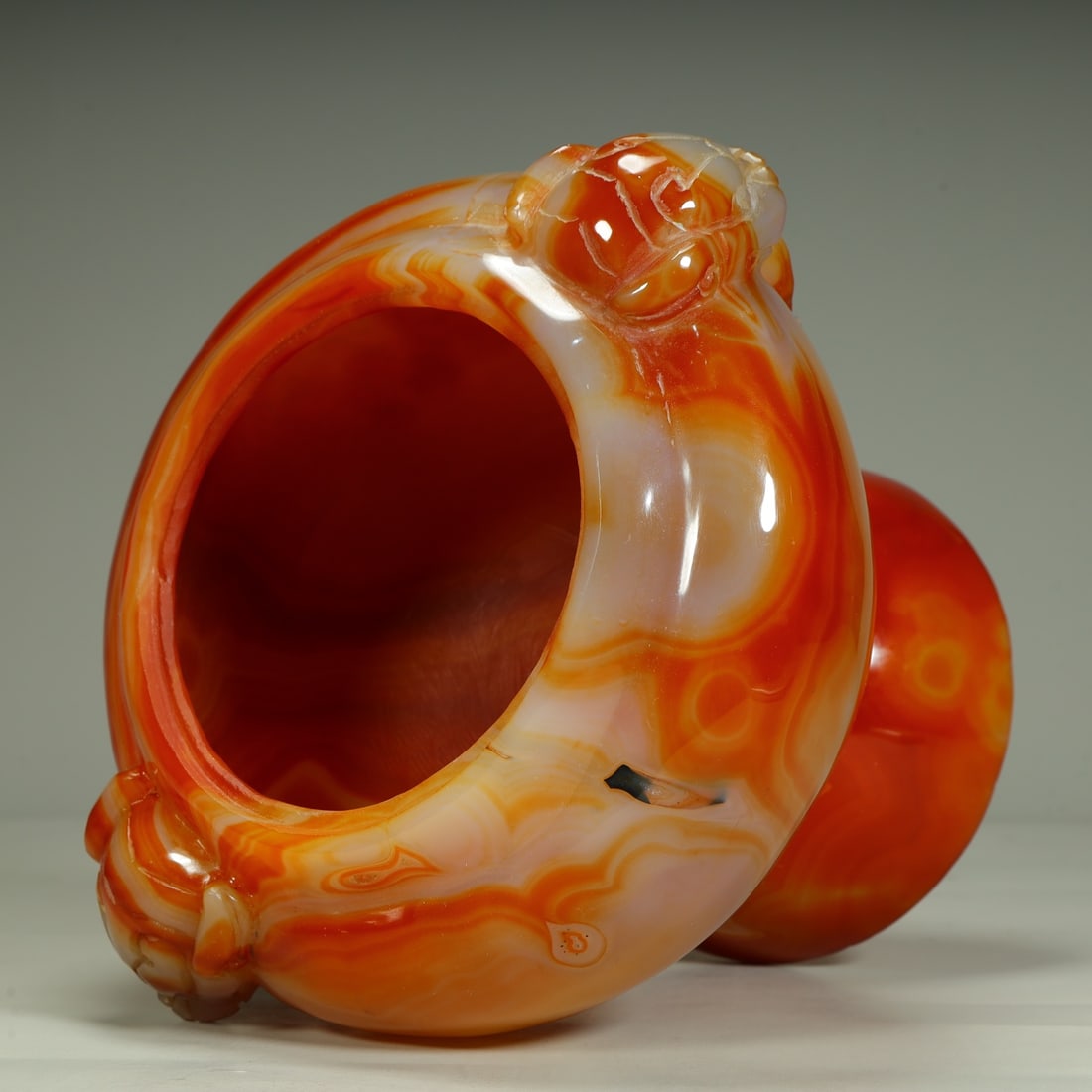 An Exquisite Agate Double-Ears Vase - 8