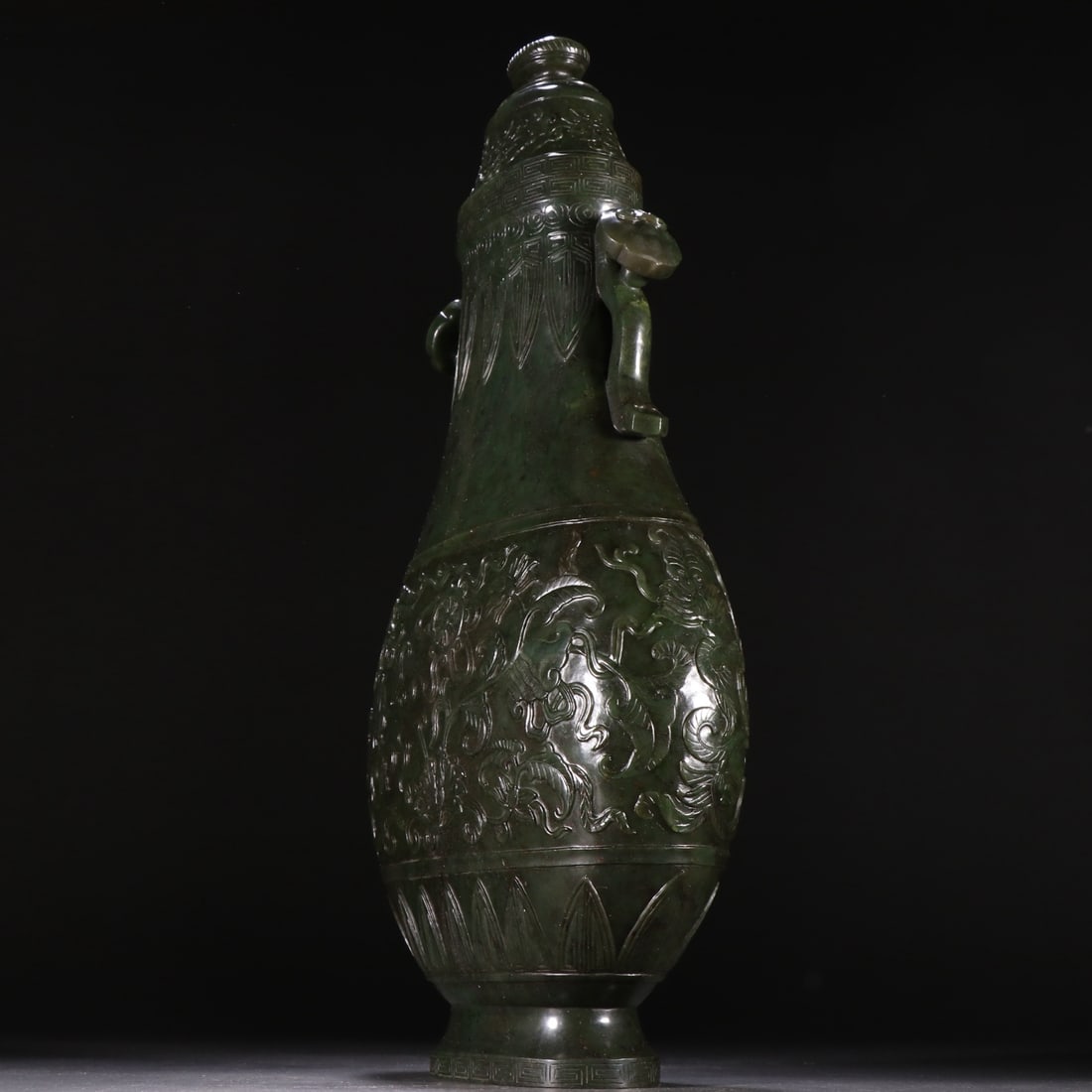 An Exquisite Jasper Eight Treasures Pattern Double-Ears Vase - 5