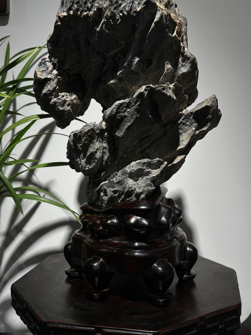 An Exquisite Lingbi Stone Ornament - 4