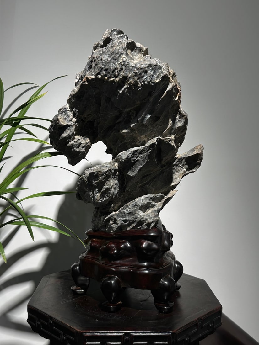 An Exquisite Lingbi Stone Ornament - 6