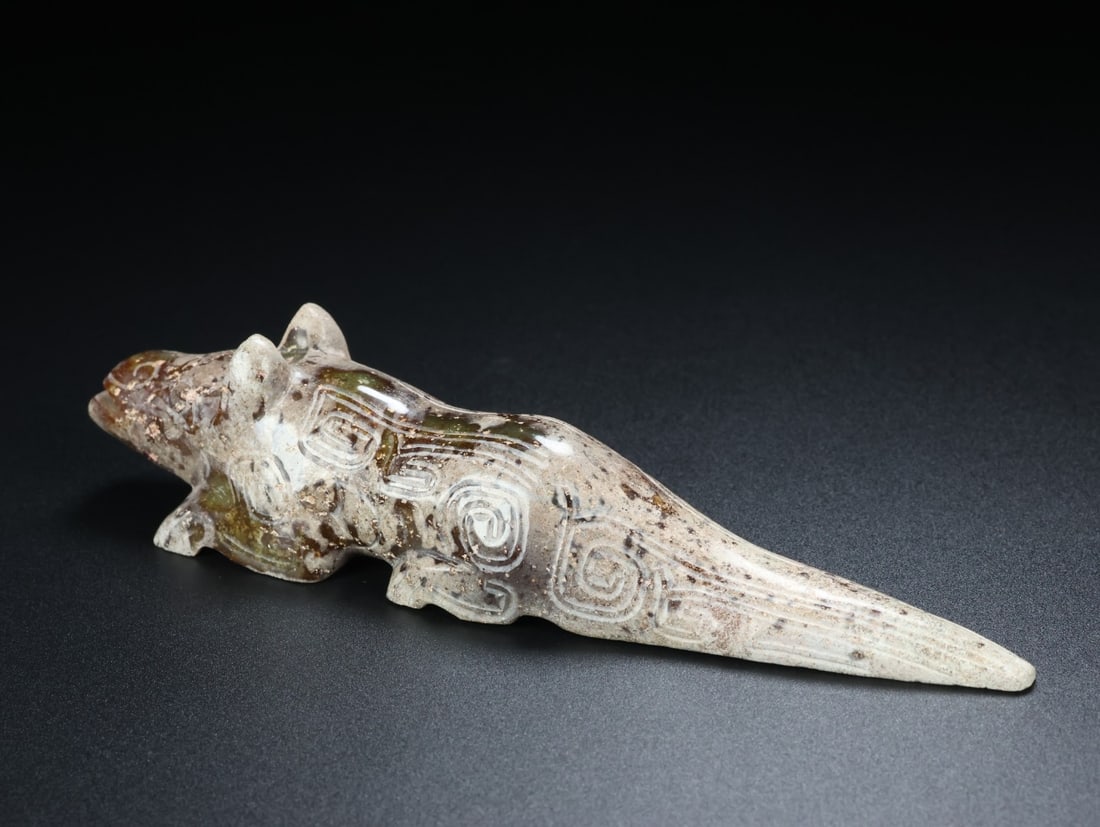 An Exquisite White Jade Tiger Ornament - 5