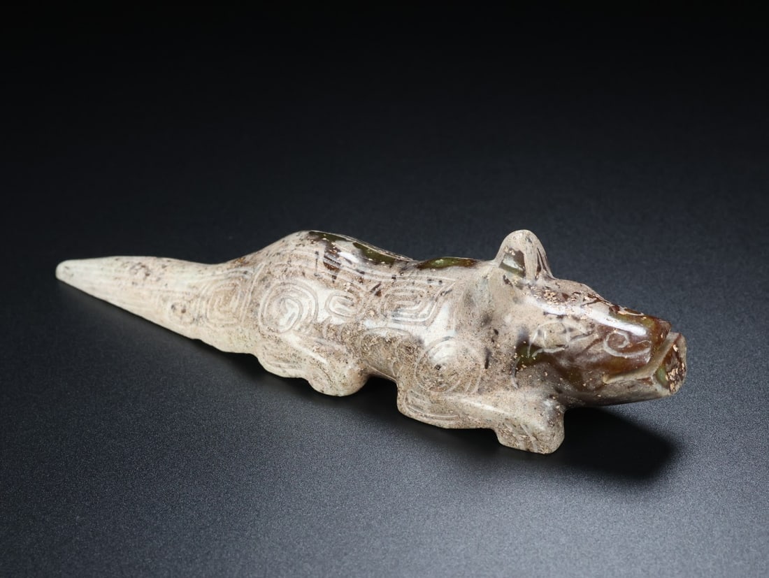 An Exquisite White Jade Tiger Ornament - 7