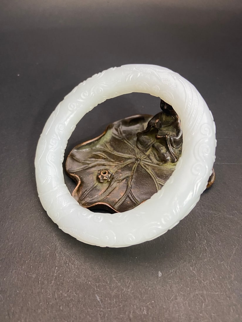 An Exquisite White Jade Dragon and Phoenix Pattern Bracelets - 3