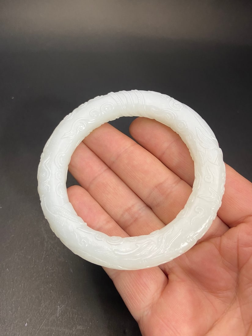 An Exquisite White Jade Dragon and Phoenix Pattern Bracelets - 9