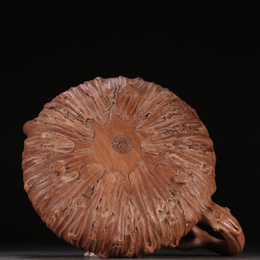 An Exquisite Purple Sands Teapot - 9