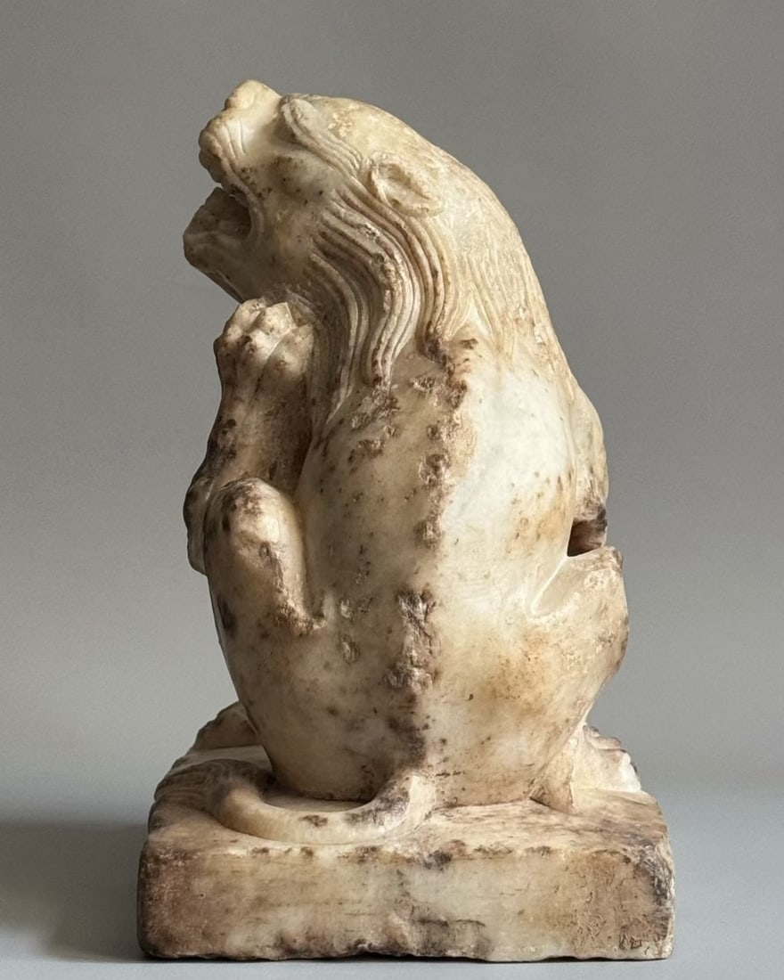An Exquisite Marble Lion Ornament - 8