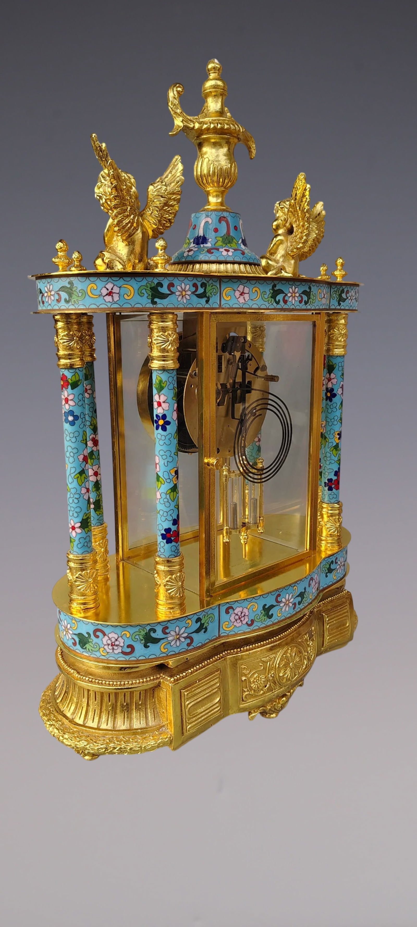 An Exquisite Gilt Bronze Lotus Pattern Clock - 4