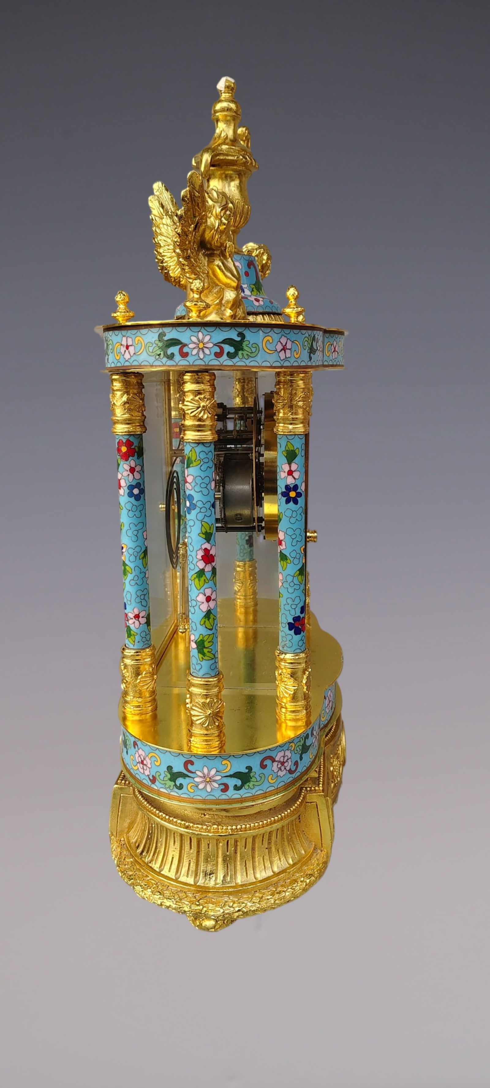 An Exquisite Gilt Bronze Lotus Pattern Clock - 7