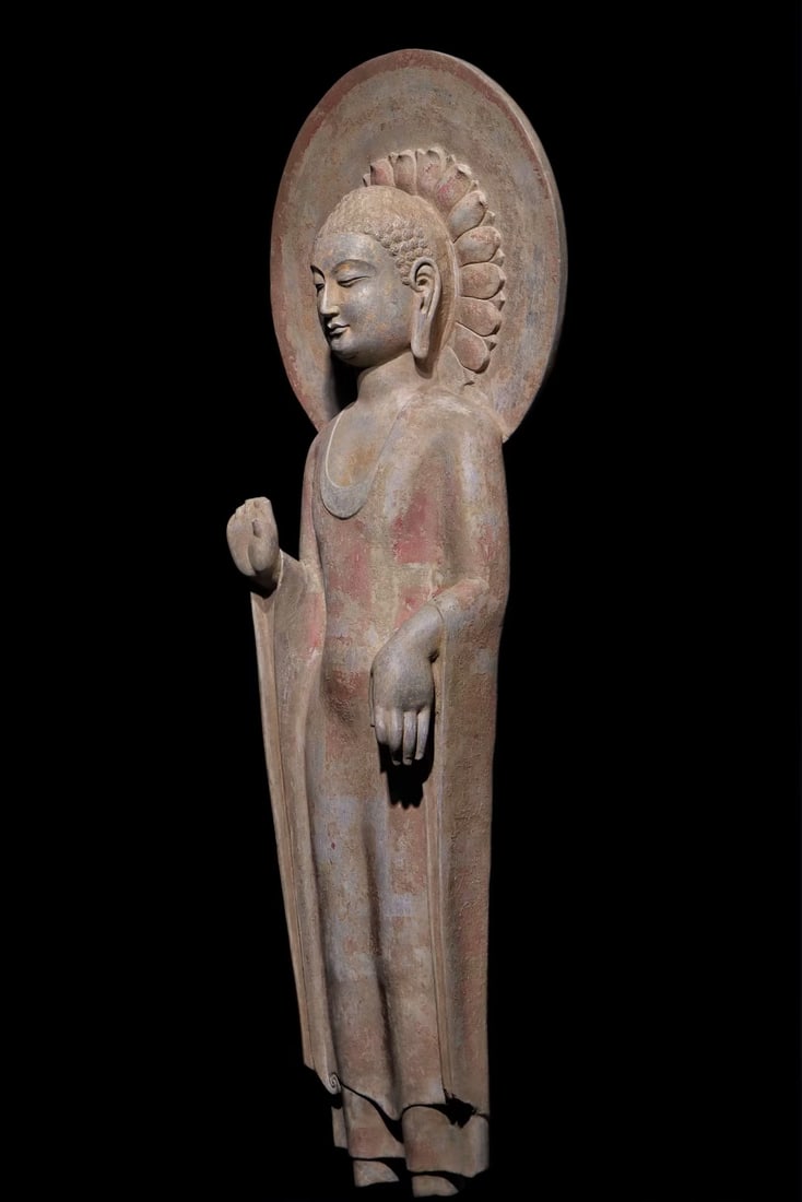 An Exquisite Limestone Painted Color Buddha Statue - 3