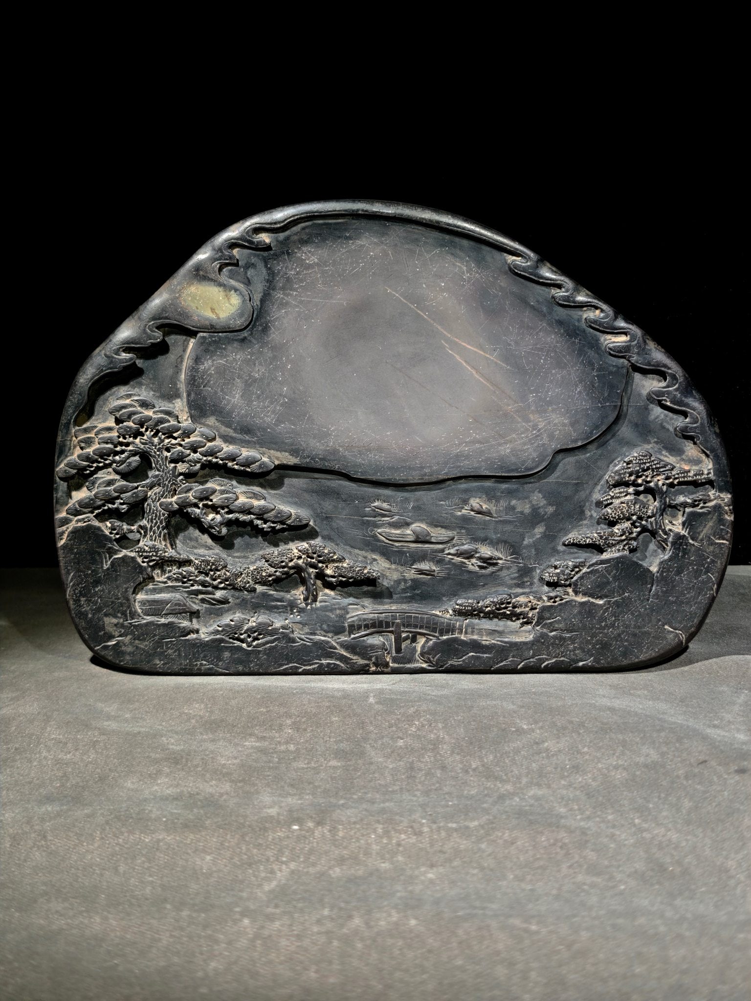 An Exquisite Landscape Pattern with poem Inkstone: An Exquisite Landscape Pattern with poem Inkstone Kong shangren Size:31.3cmx22cmx3.5cm (The Dimensions Of All Batches Are Manually Measured.If You Need More Detailed Information, Please Contact Our Cu