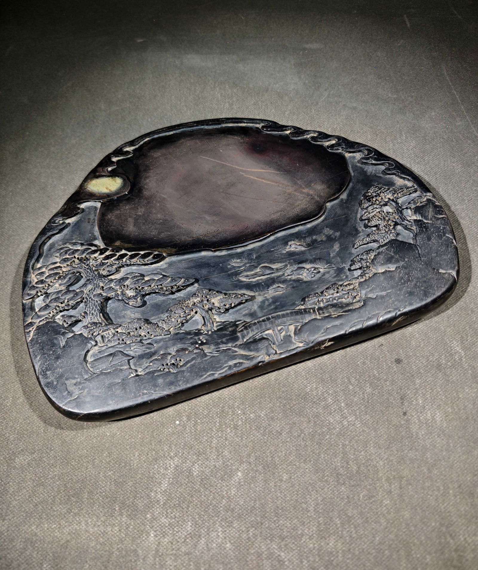 An Exquisite Landscape Pattern with poem Inkstone - 2