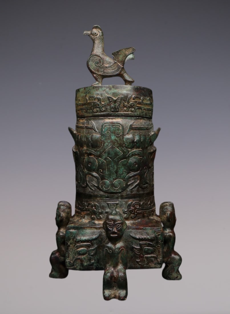An Exquisite Bronze Beast-Face Pattern Censer: An Exquisite Bronze Beast-Face Pattern Censer W.Zhou , China Size:22cmx45cm Weight:6350g (The Dimensions Of All Batches Are Manually Measured.If You Need More Detailed Information, Please Contact