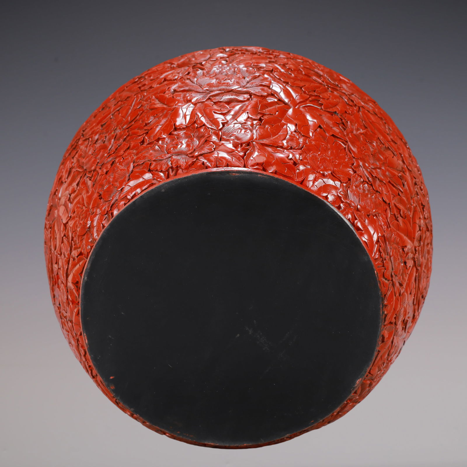 A Exquisite Carved Red Lacquer Flower Pattern Jar - 7