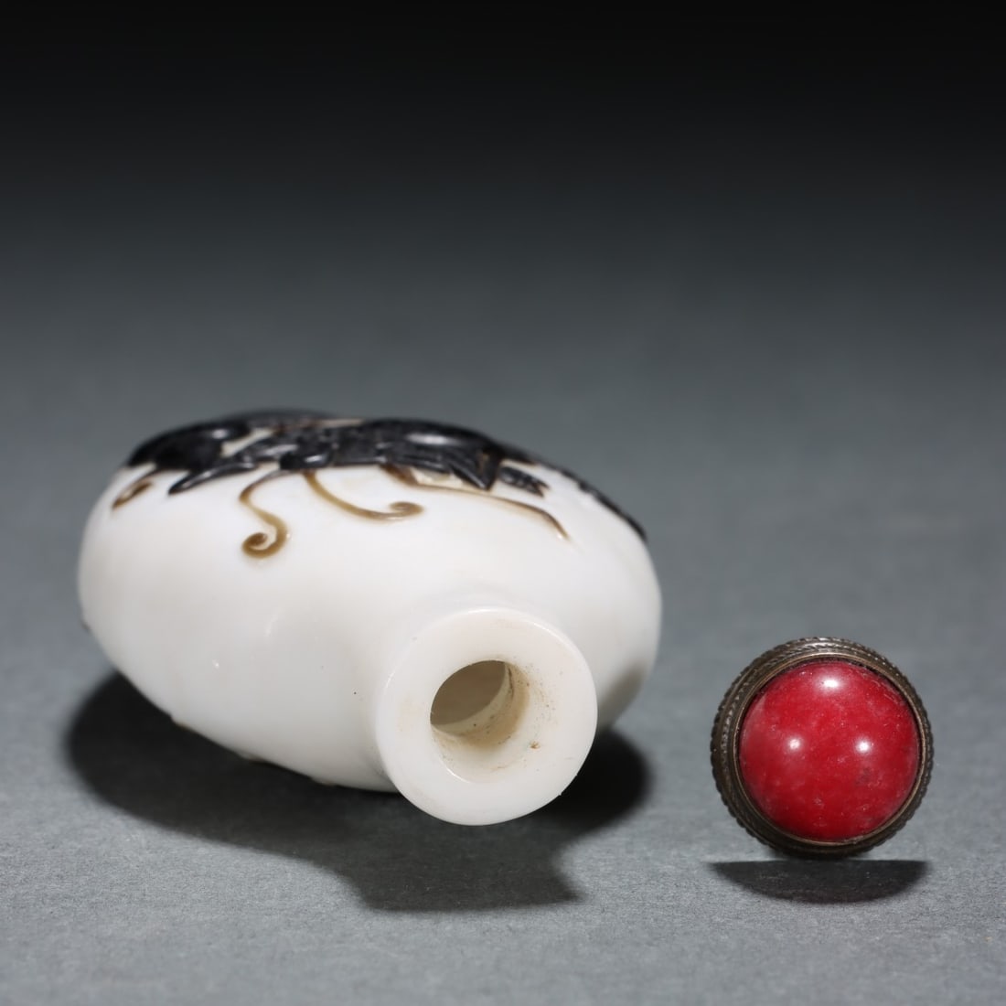 An Exquisite Glass Insect Pattern Snuff Bottle - 8