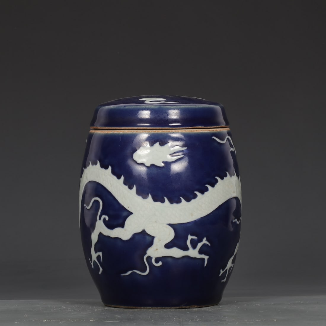 An Exquisite Ji Blue Glazed Dragon Pattern Jar - 5